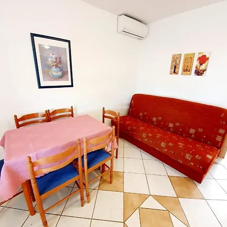 Edith's Olive Garden Vir