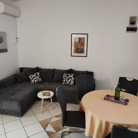 Apartman Edith's Olive Garden
