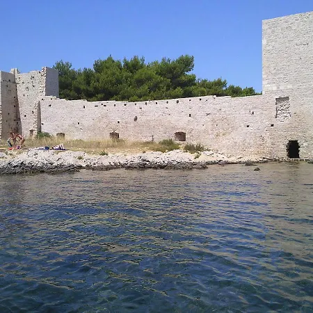 Apartman Edith's Olive Garden