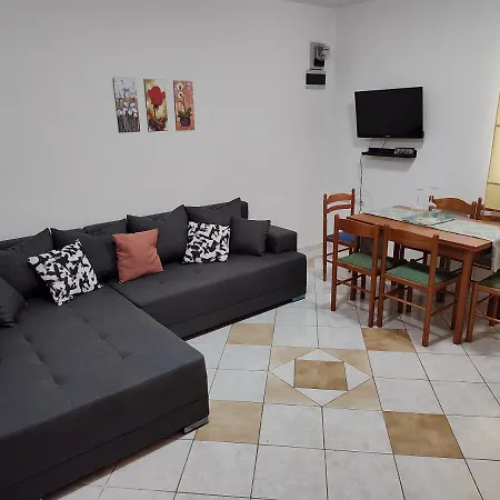 Apartamento Edith's Olive Garden *