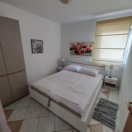 Edith's Olive Garden *