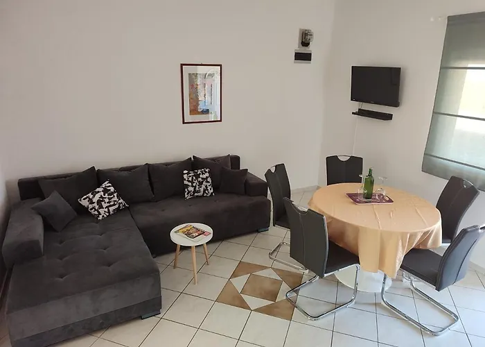 Edith's Olive Garden Vir