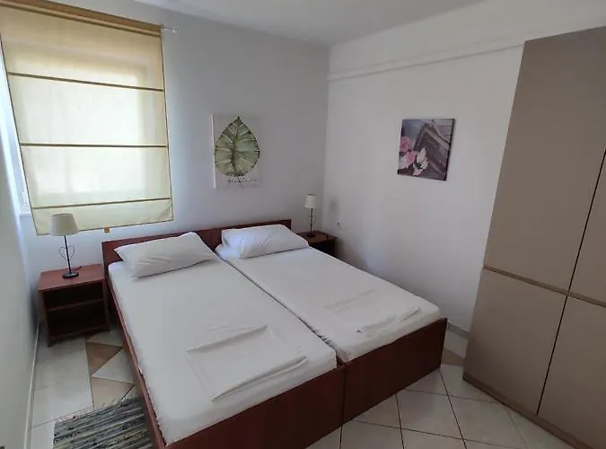 Edith's Olive Garden *