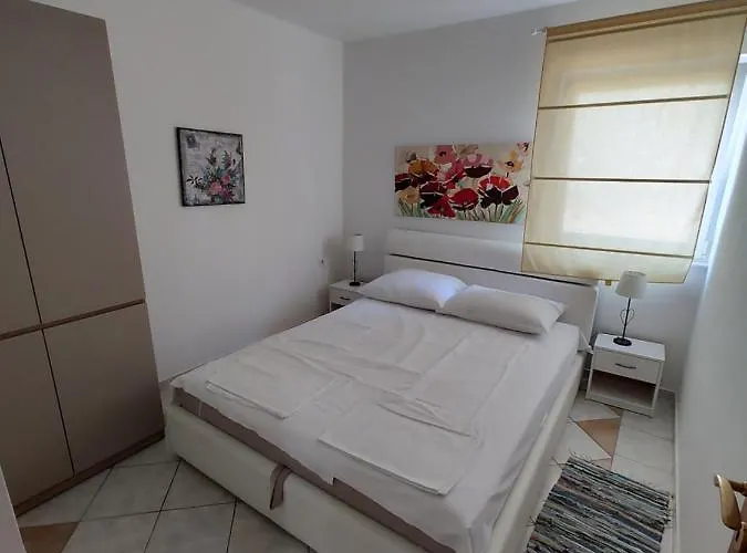 Edith's Olive Garden *