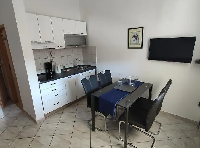 Edith's Olive Garden Vir