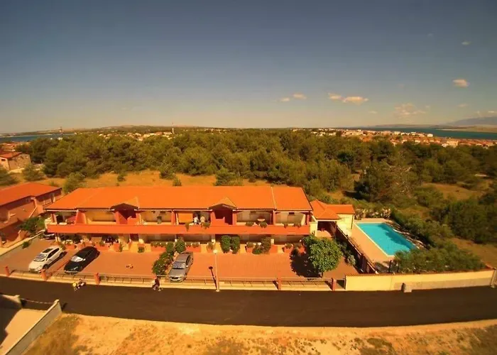 Edith's Olive Garden *